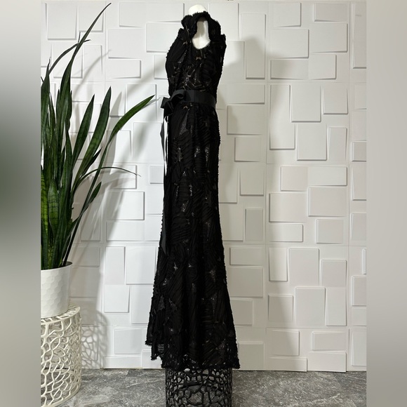 Tadashi Shoji Demie gown 8 black, sequins, ruffles. Ribbon tie waist - Picture 6 of 13